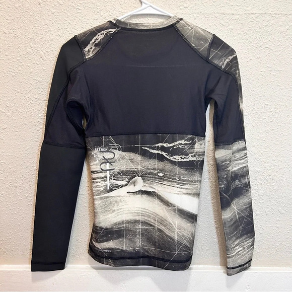 Reebok Combat LS RASHG Speedwick Women's Top NWT - Picture 4 of 7
